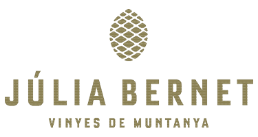 Júlia Bernet  - CORPINNAT